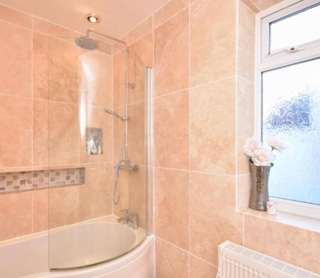The Beach House - Fully Refurbed March 2024 Oystermouth 외부 사진