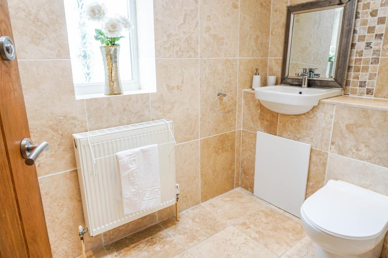The Beach House - Fully Refurbed March 2024 Oystermouth 외부 사진