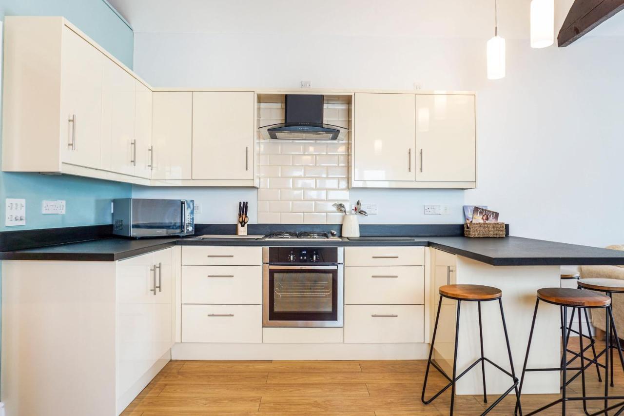 The Beach House - Fully Refurbed March 2024 Oystermouth 외부 사진